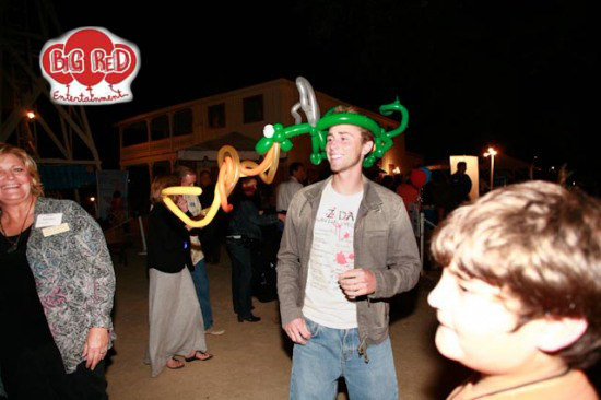 Best Balloon artist in California | Also offers unique entertainment for any party!
